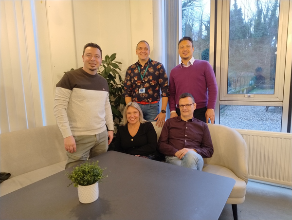 Offre d'emploi Analyste Dossiers Patients Informatisés (H/F/X)